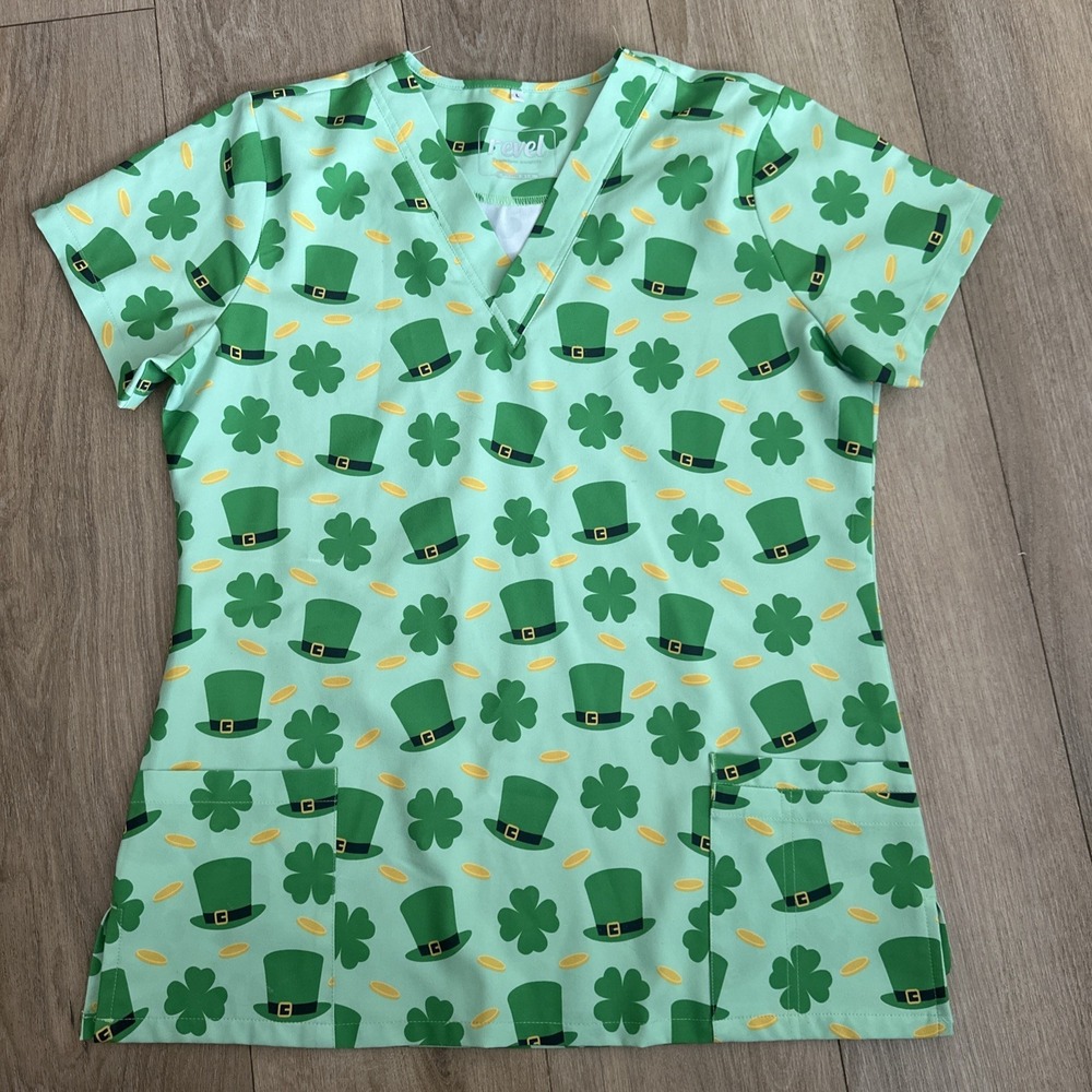 Revel St Patricks Day Medical Scrub Top V Neck‎ Stretch 4 Leaf Clover Large